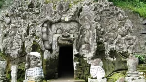 20-Must-Visit-Tourist -Places-in-Bali